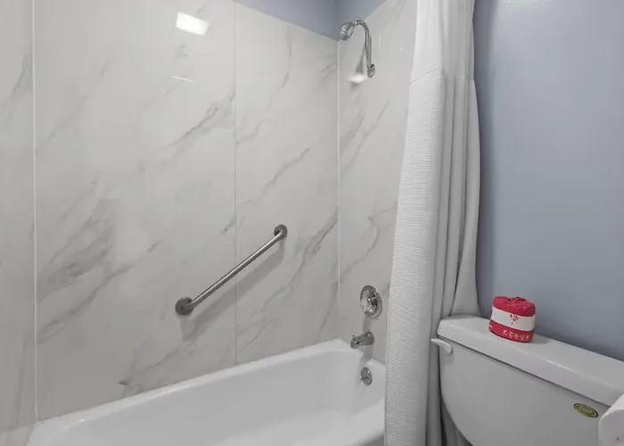 Hotel Economy & 2*